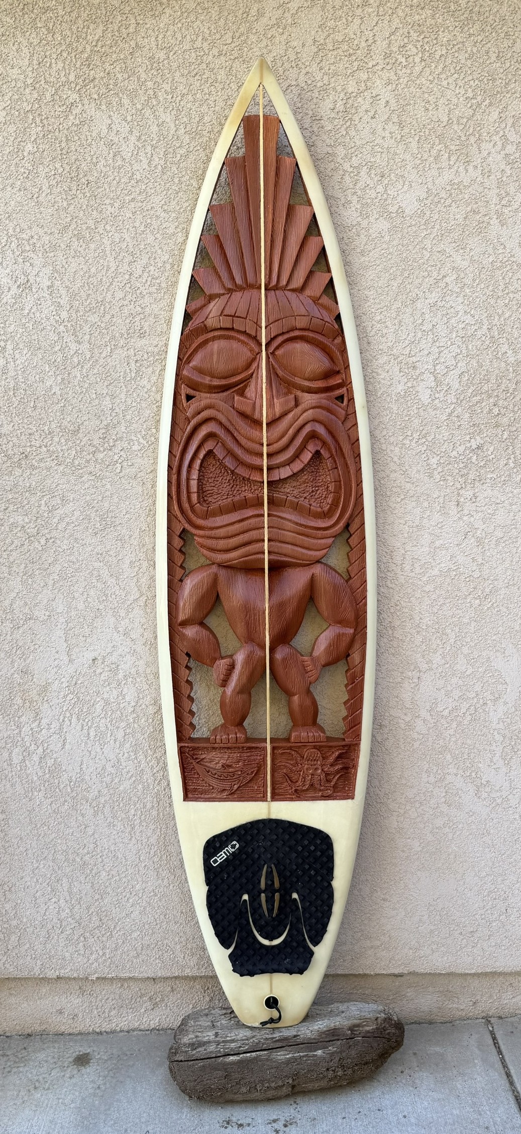 Kia'i Kai surfboard artwork